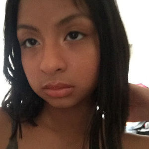 Meet your Posher, Valentina